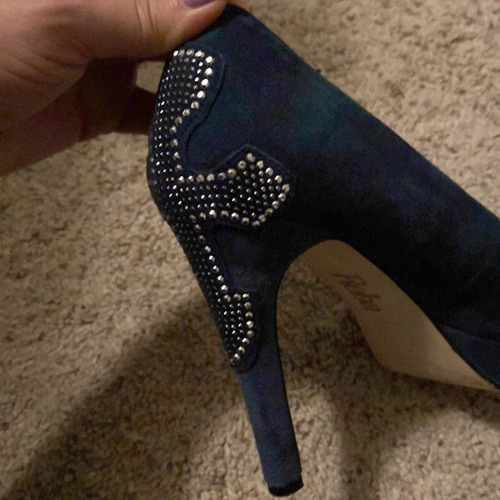 Blue suede Reba heels - Picture 11 of 11